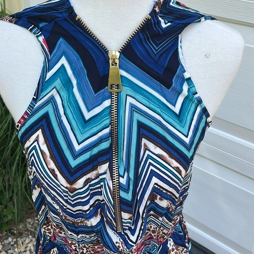 Miss Good Giant Zipper front Dress - Picture 2 of 5